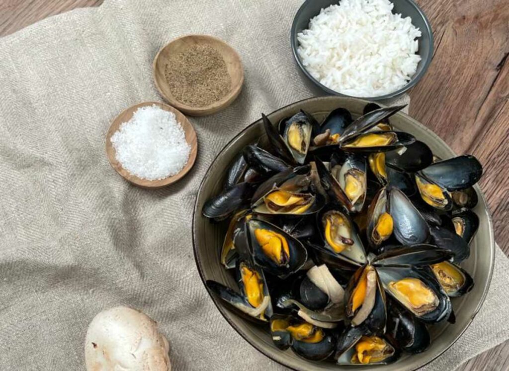 Moules au lait de coco et curry Poissons Coquillages Crustacés