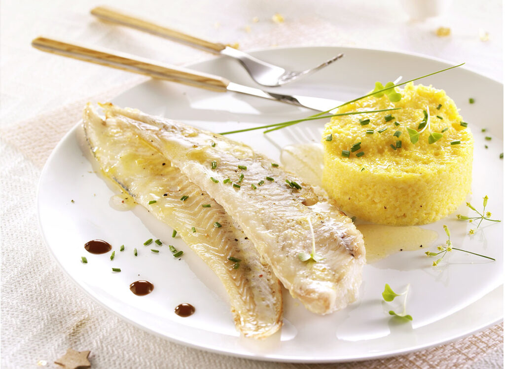 Églefin rôti et polenta crémeuse relevée de ciboulette